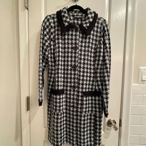 Herringbone pattern dress coat